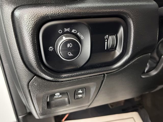 Used 2022 RAM 1500 Big Horn AWD/4WD image 33