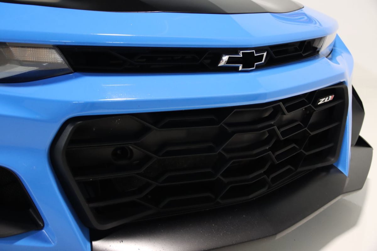 Used 2022 Chevrolet Camaro ZL1 RWD image 33