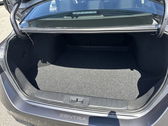 Used 2025 Nissan Sentra S image 12
