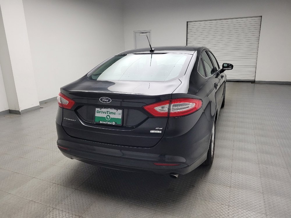 Used 2015 Ford Fusion SE FWD image 7