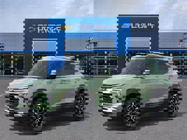 New 2026 Chevrolet TrailBlazer LT w/ Convenience Package image 2