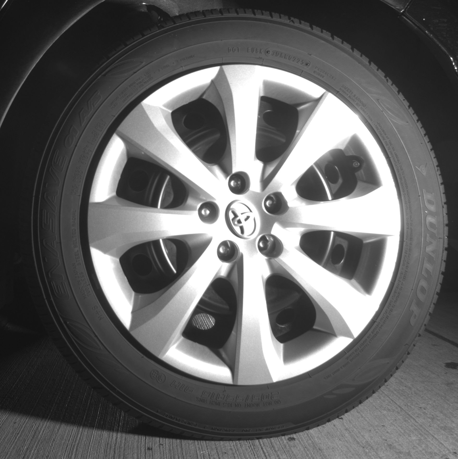Used 2025 Toyota Corolla LE FWD image 14