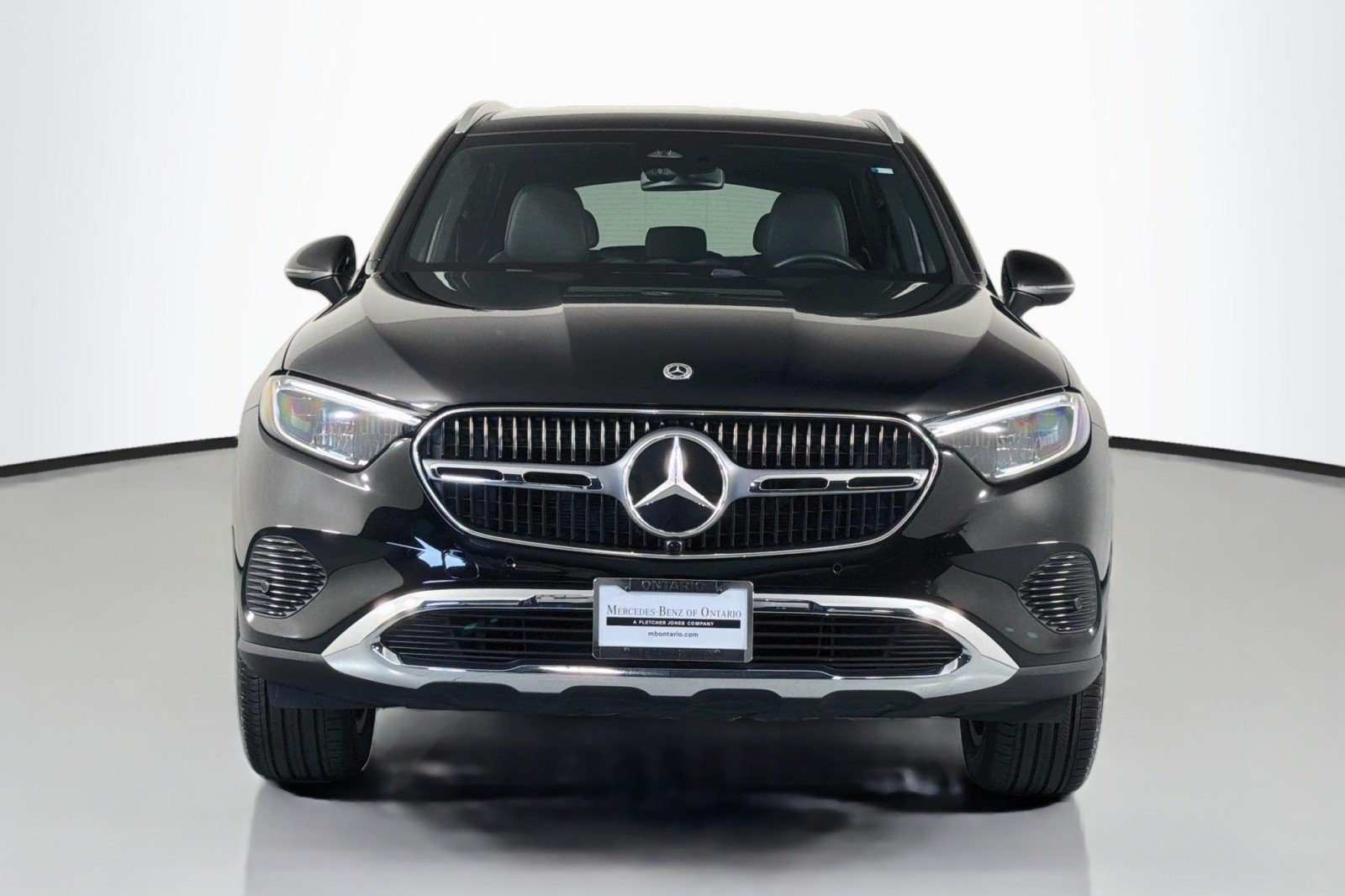 Used 2026 Mercedes-Benz GLC 300 image 2