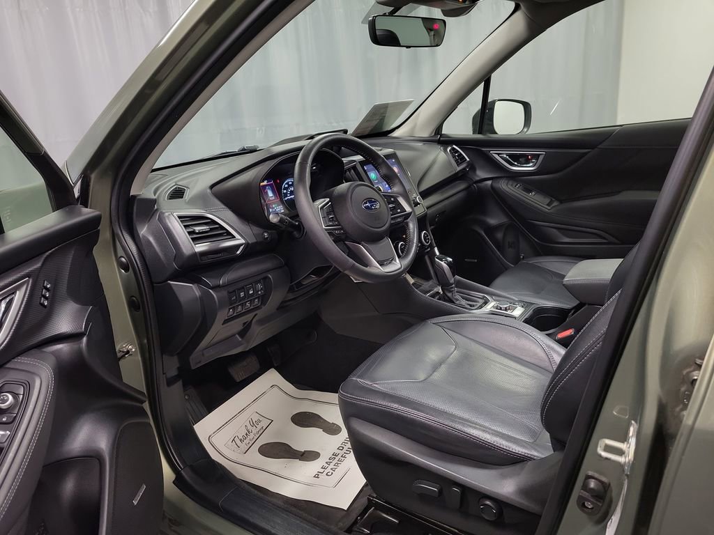 Used 2021 Subaru Forester Touring image 12