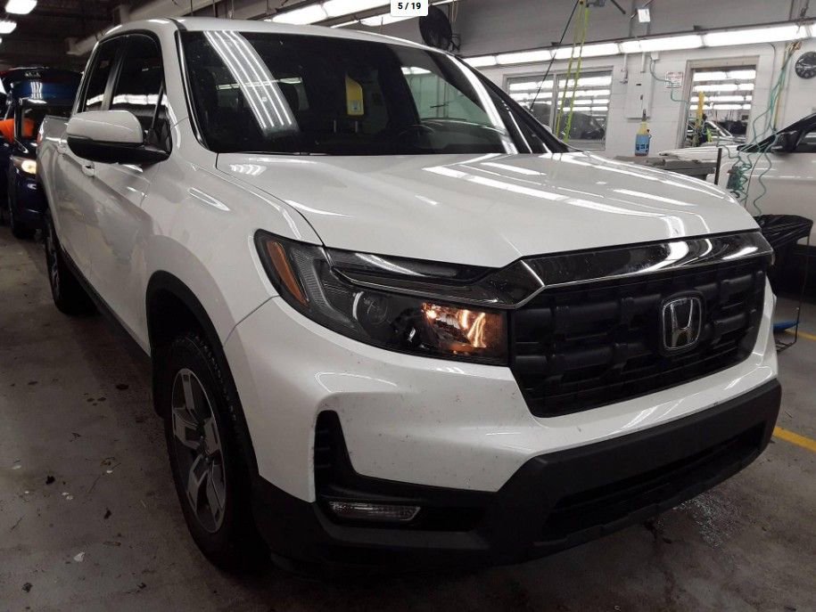 Used 2024 Honda Ridgeline RTL image 3