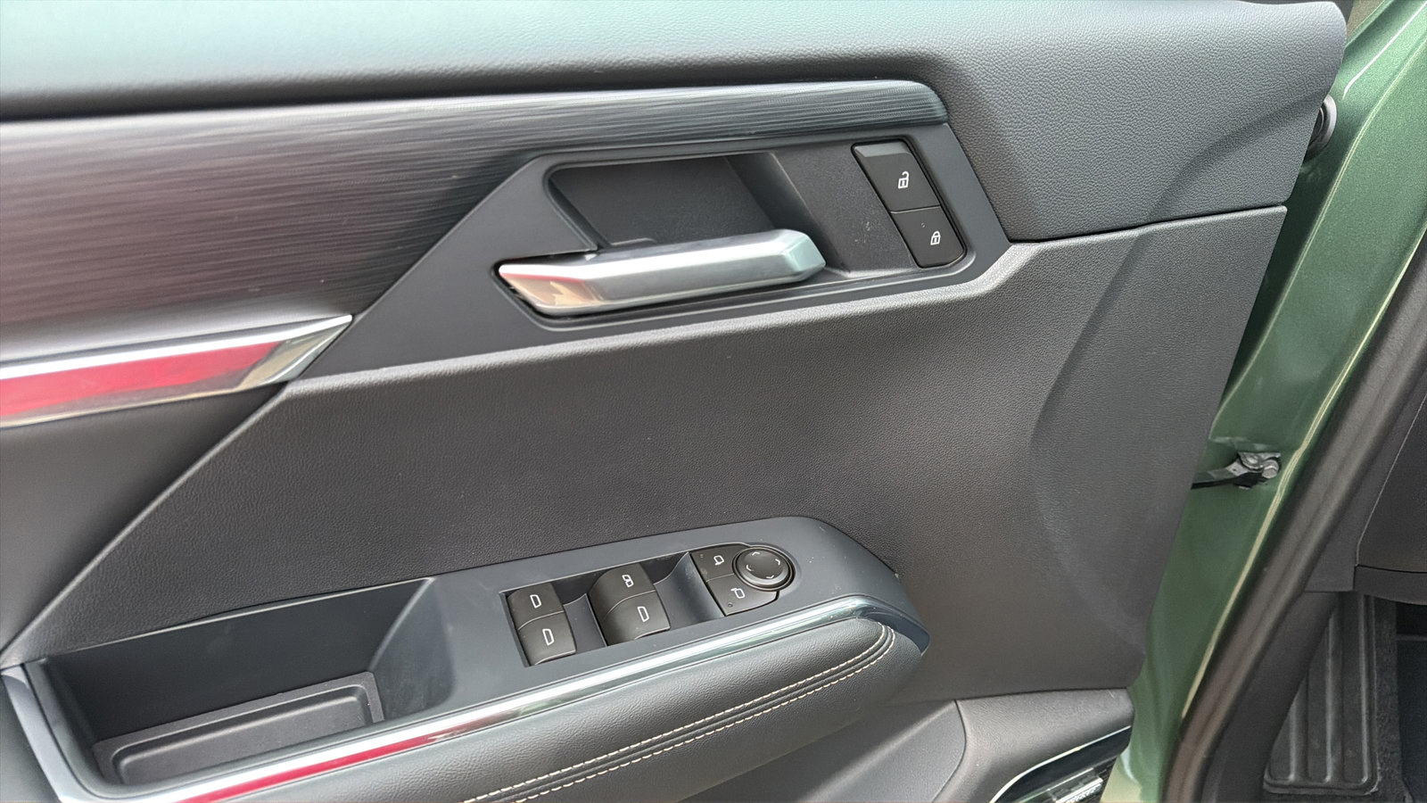 New 2027 GMC Acadia Elevation w/ Black Edition FWD image 24