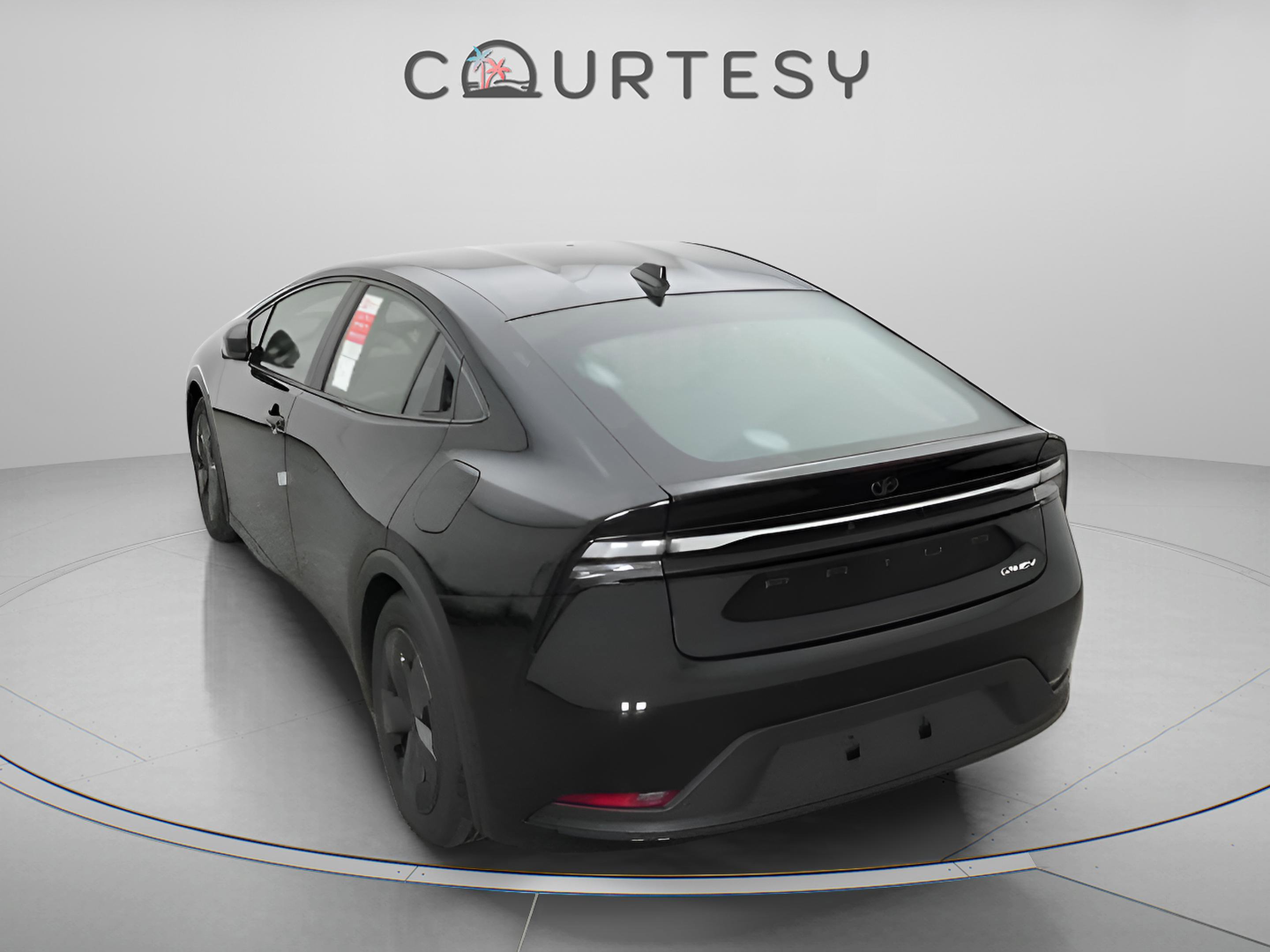 New 2025 Toyota Prius Plug-In Hybrid image 10