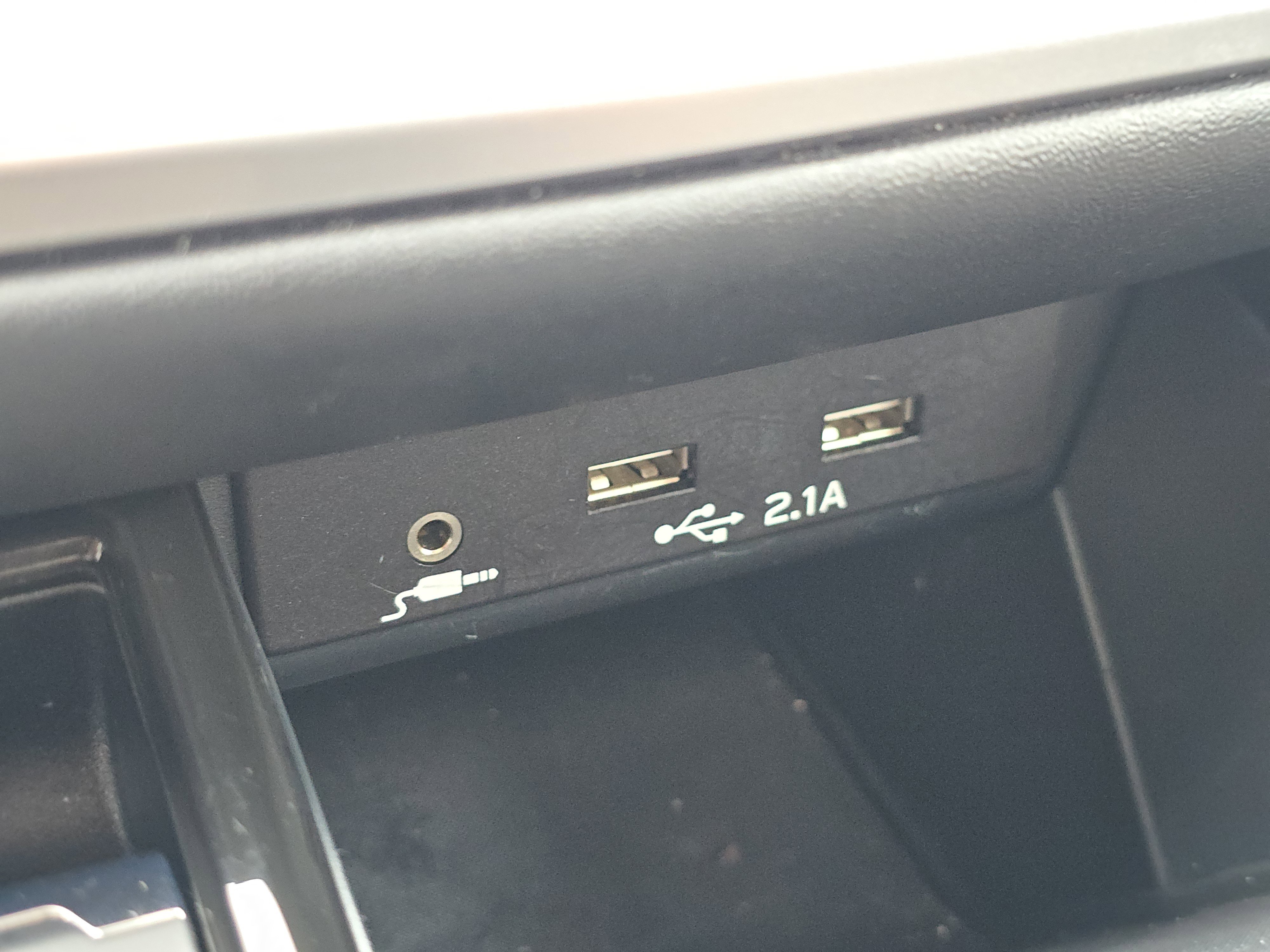 Used 2022 Subaru Outback Limited image 25