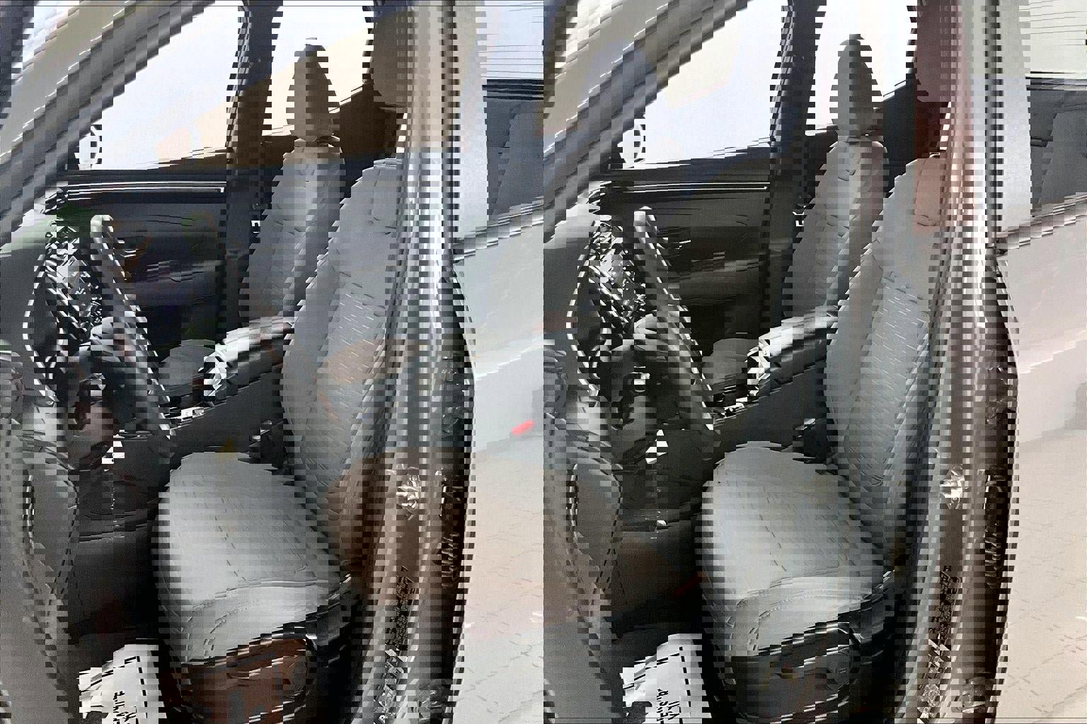 Used 2023 Hyundai Santa Cruz SE image 21