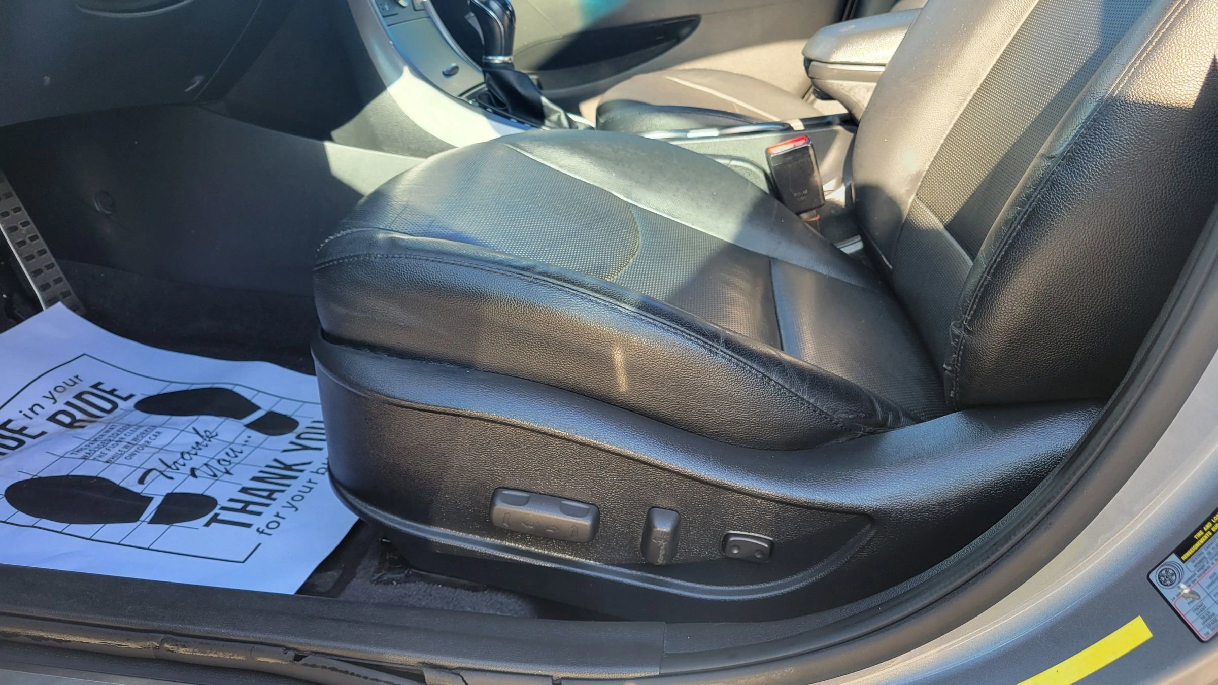 Used 2015 Hyundai Elantra Sport FWD image 12