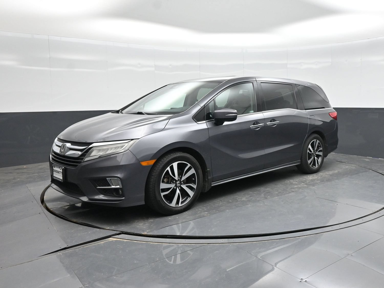 Used 2018 Honda Odyssey Elite