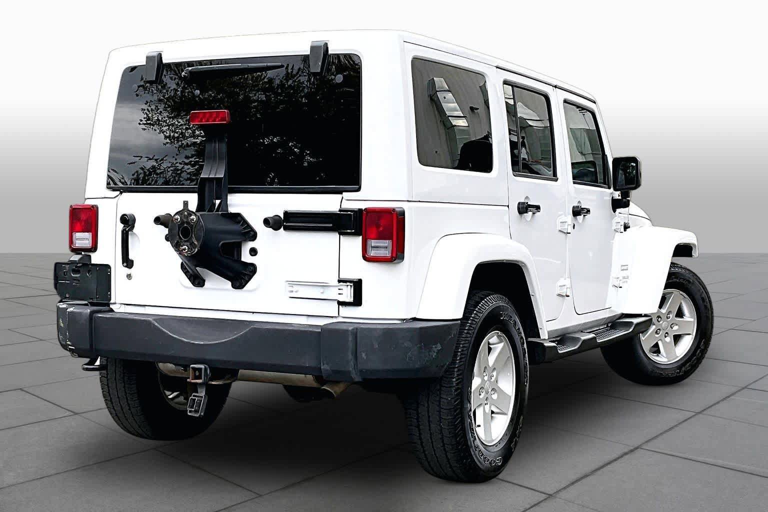 Used 2016 Jeep Wrangler Unlimited Sport w/ Quick Order Package 24S AWD/4WD image 13