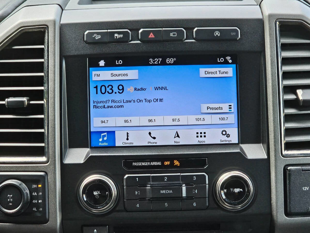 Used 2018 Ford F150 Raptor w/ Equipment Group 802A Luxury image 27