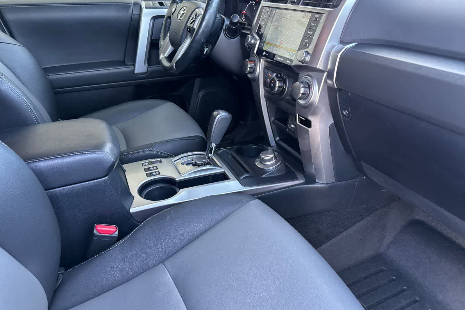 Used 2023 Toyota 4Runner SR5 Premium image 17