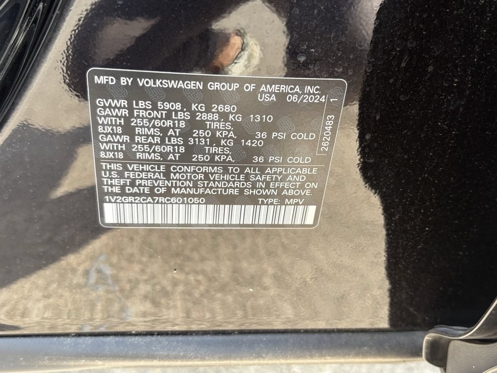 Used 2024 Volkswagen Atlas Peak Edition SEL AWD/4WD image 29