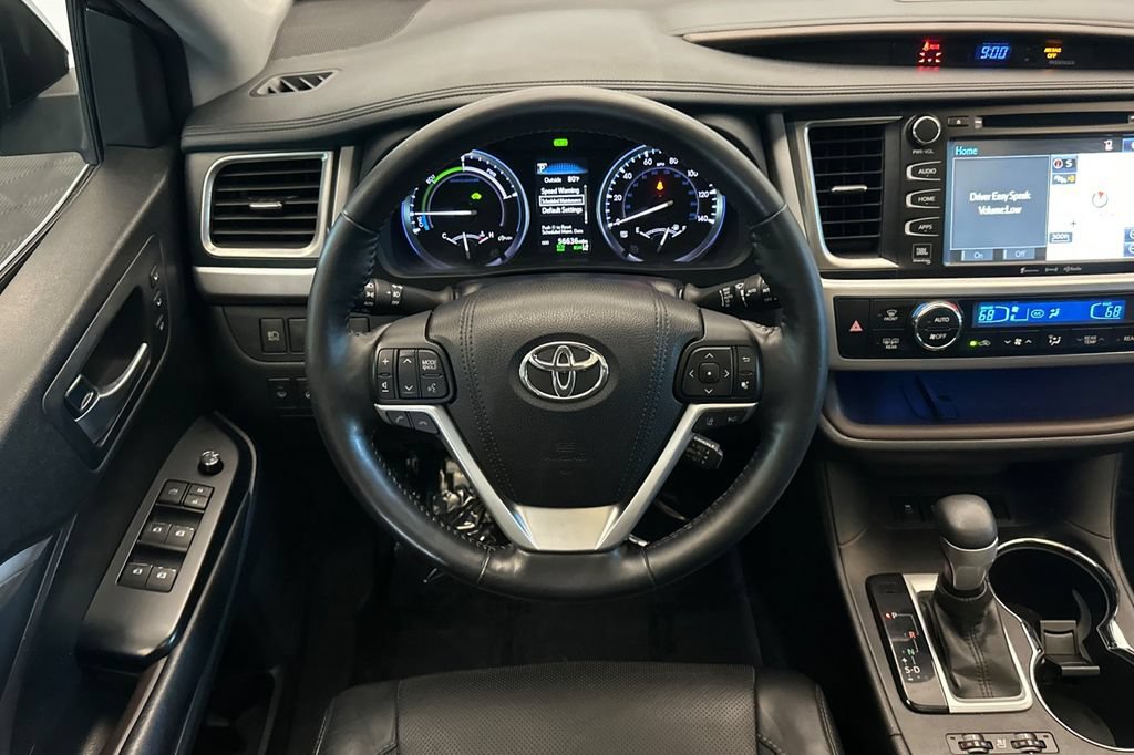 Used 2017 Toyota Highlander Limited Platinum AWD/4WD image 14