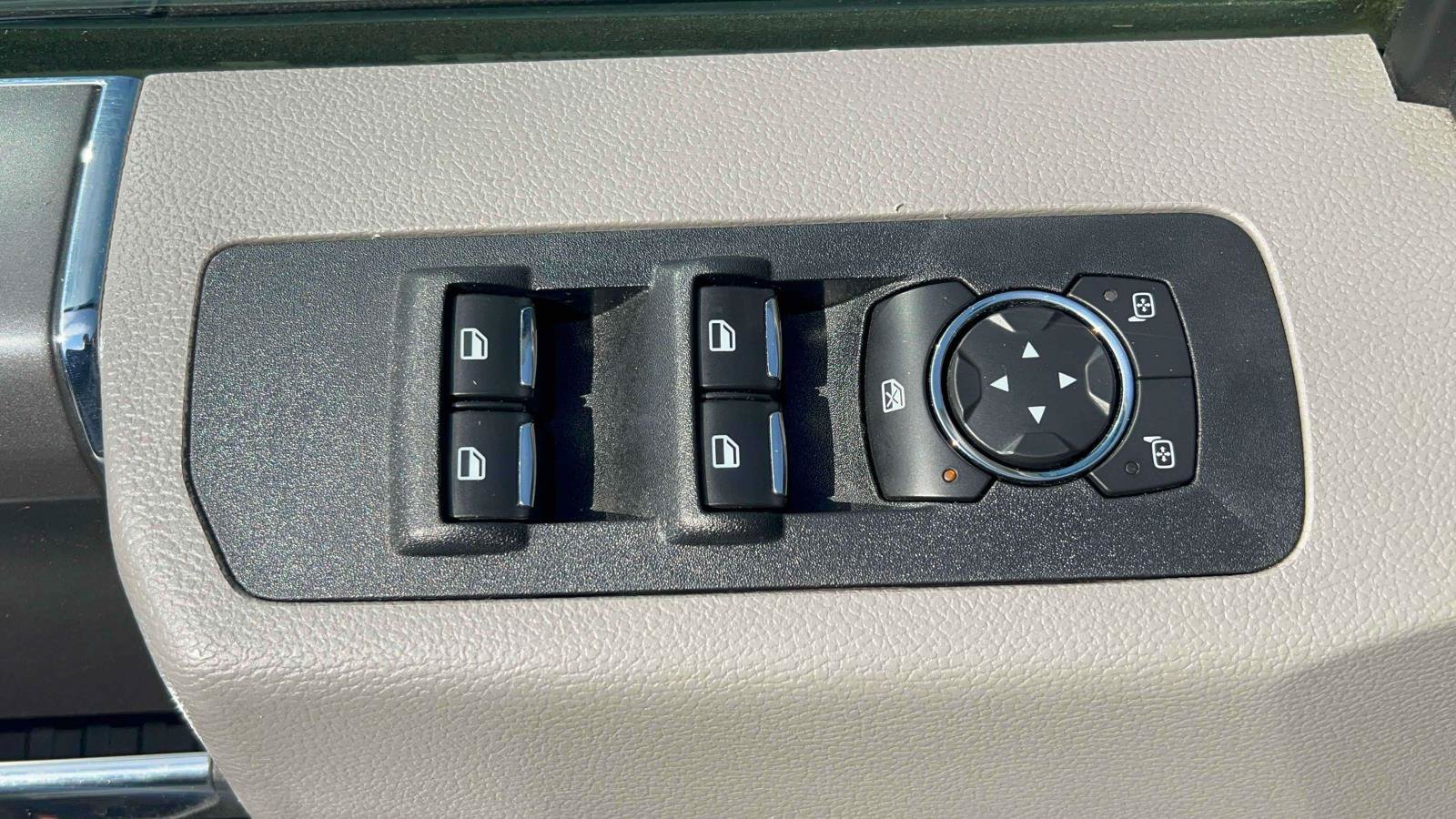 Used 2020 Ford F150 XLT w/ Equipment Group 302A Luxury AWD/4WD image 21