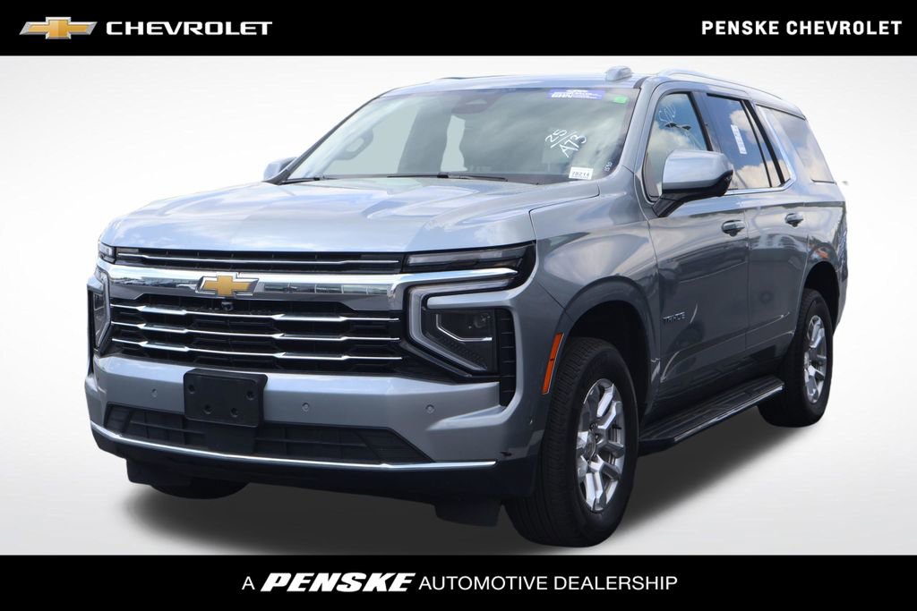 Used 2025 Chevrolet Tahoe LT AWD/4WD image 1