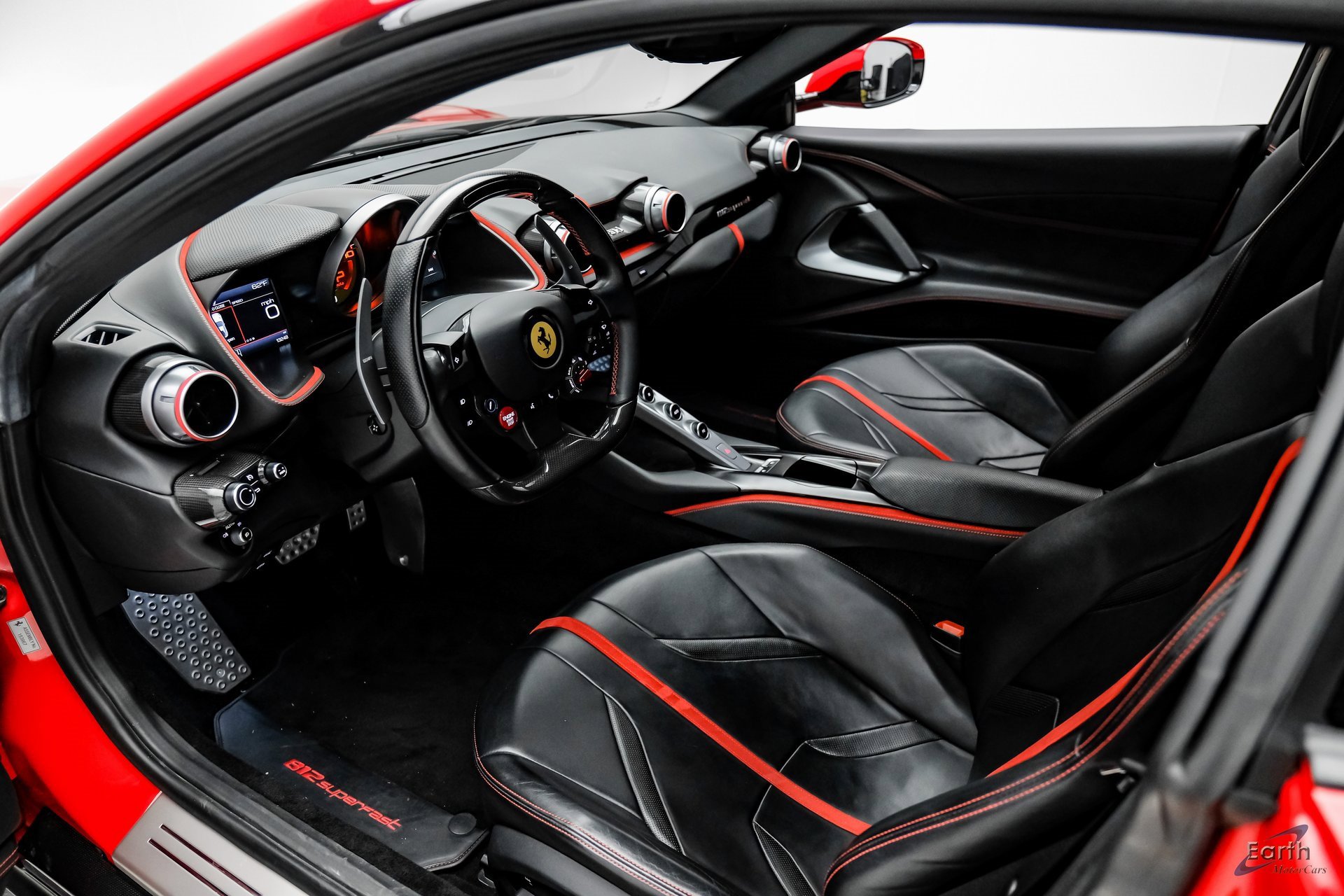 Used 2018 Ferrari 812 Superfast image 46