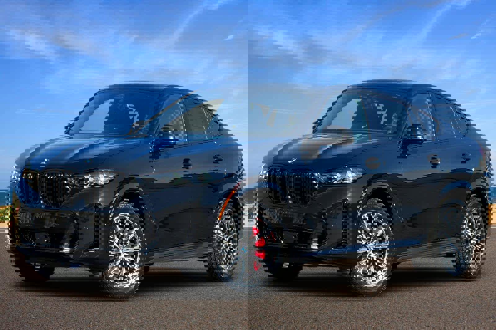 New 2026 BMW X6 xDrive40i w/ Executive Package