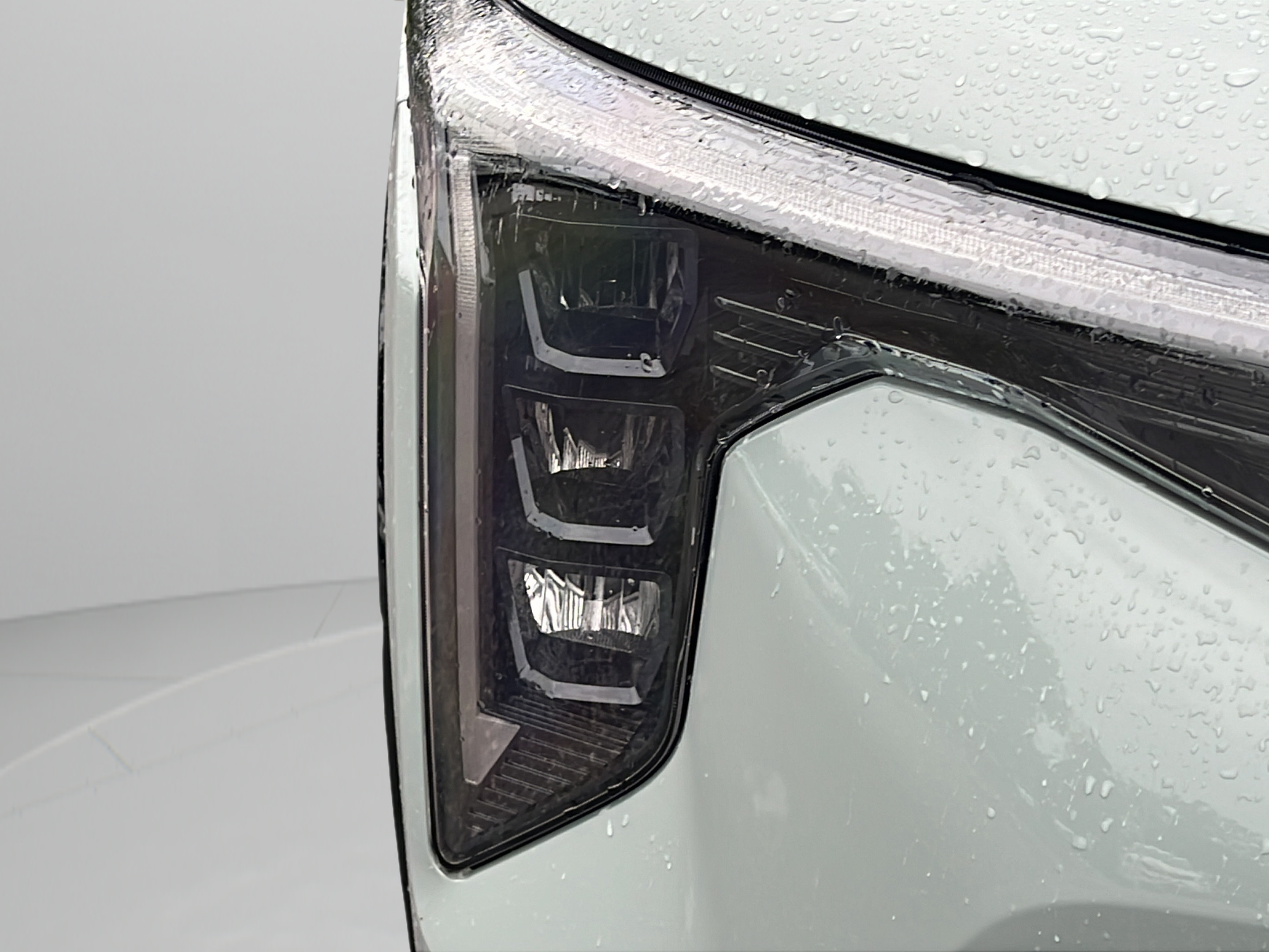 Certified 2025 Kia K4 GT-Line FWD image 9