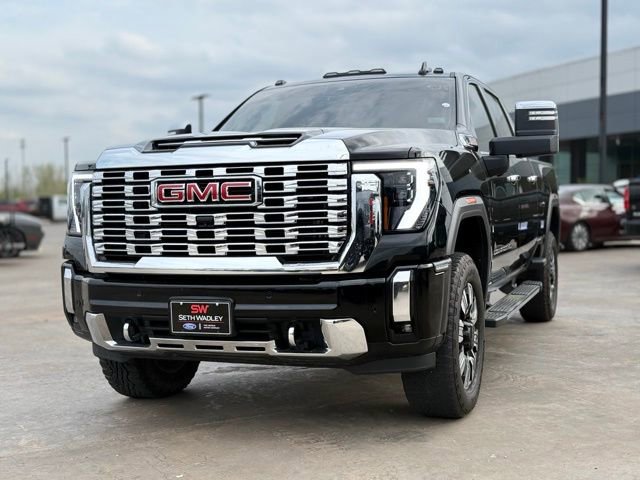 Used 2024 GMC Sierra 2500 Denali w/ Denali Reserve Package AWD/4WD image 4