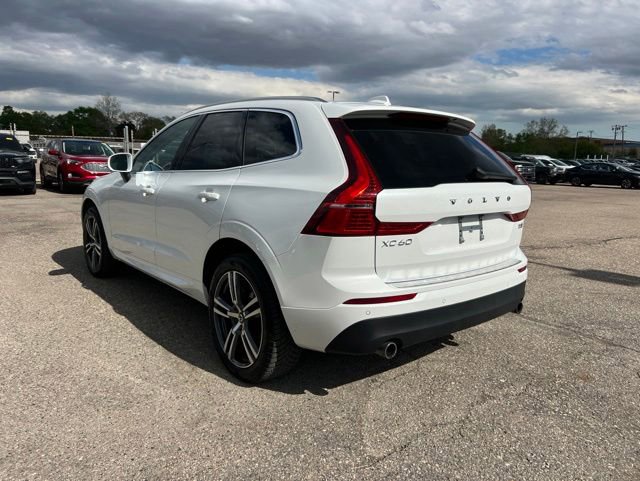 Used 2021 Volvo XC60 T5 Momentum w/ Protection Package Premier AWD/4WD image 6