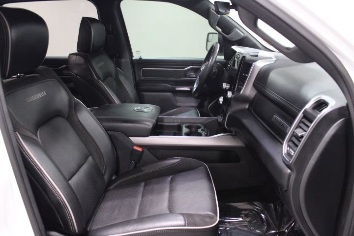 Used 2023 RAM 1500 Laramie AWD/4WD image 23