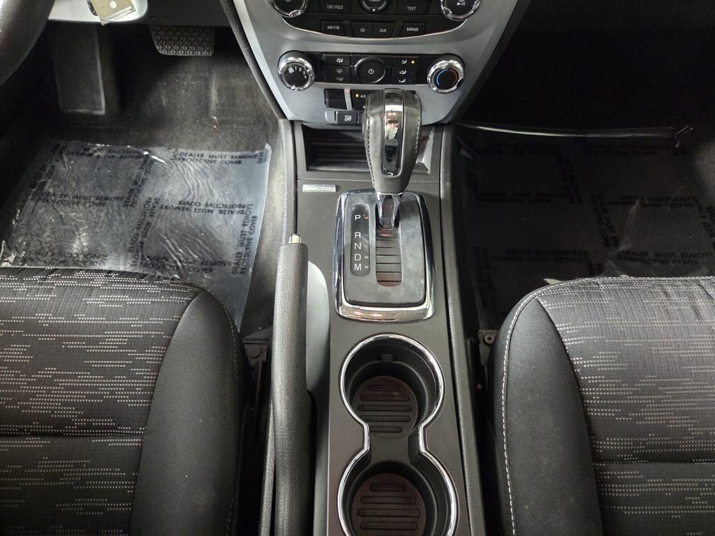 Used 2011 Ford Fusion SE w/ Appearance Pkg image 12