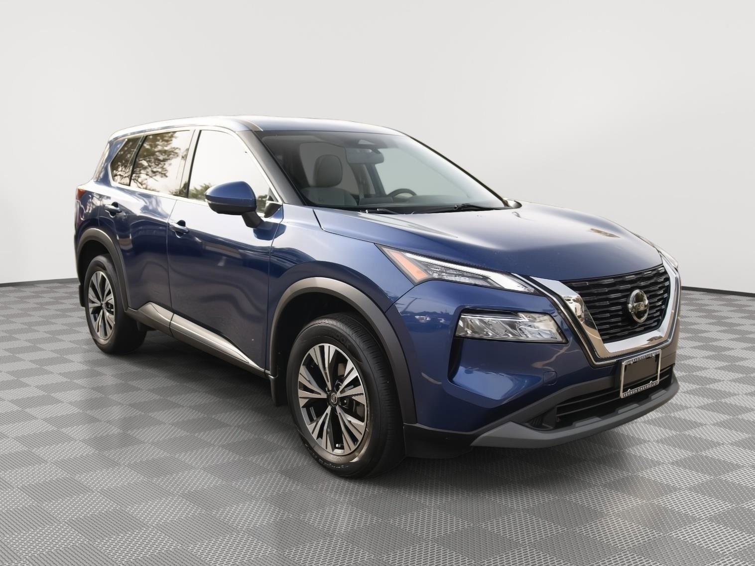 Used 2021 Nissan Rogue SV