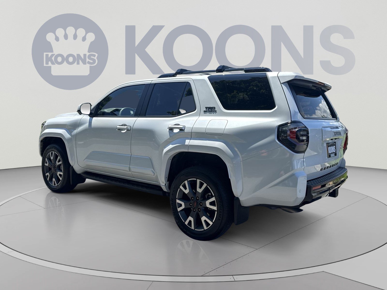 Used 2025 Toyota 4Runner TRD Sport Premium w/ Tow Technology Package AWD/4WD image 4