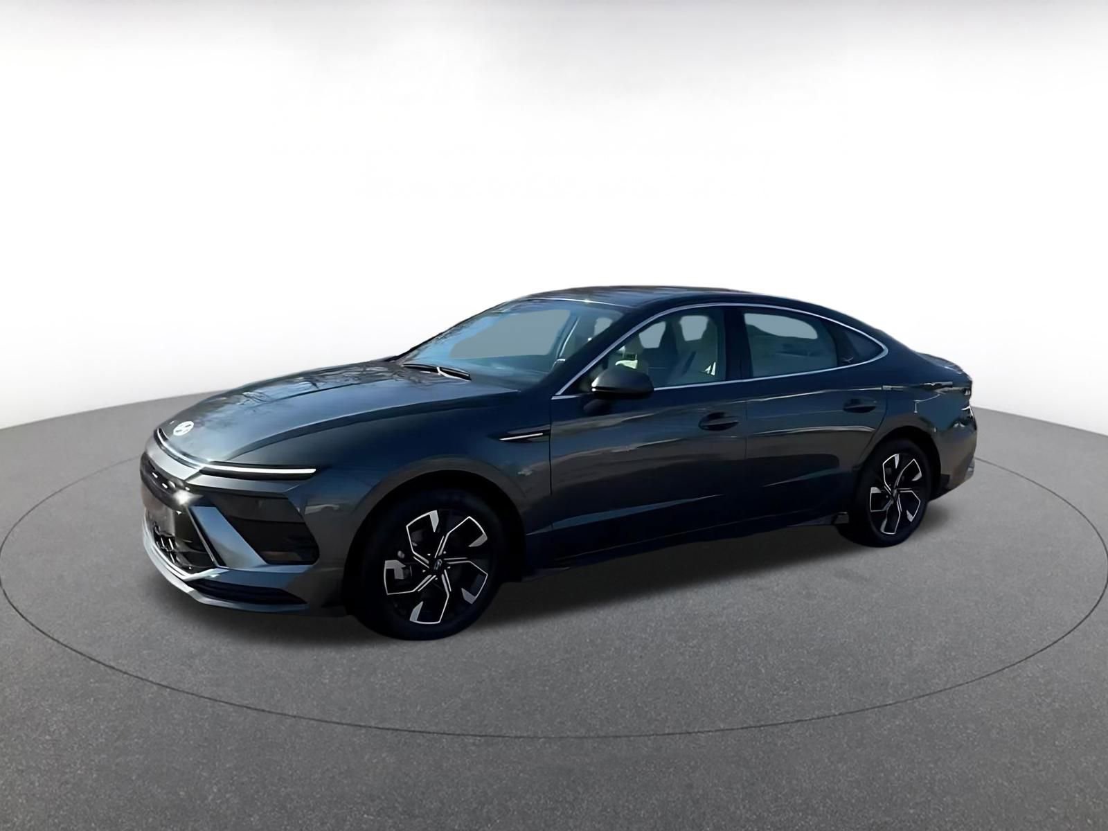 Used 2025 Hyundai Sonata SEL image 8