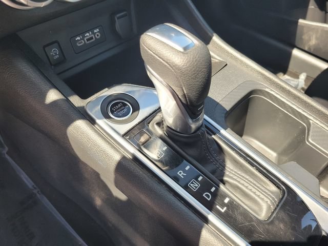 Certified 2024 Nissan Sentra SV FWD image 20