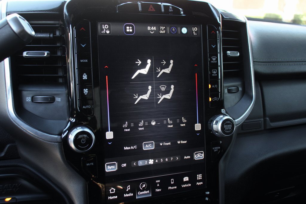 Used 2022 RAM 2500 Laramie w/ Night Edition image 27