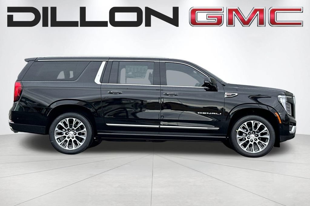 New 2026 GMC Yukon XL Denali w/ Denali Reserve Package AWD/4WD image 4