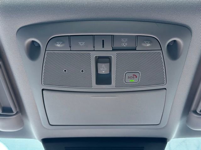 Used 2021 Nissan Armada SL image 38