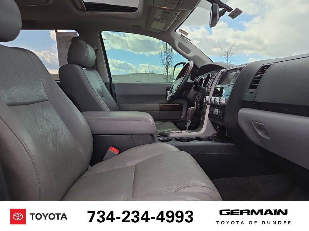 Used 2012 Toyota Sequoia Platinum image 16