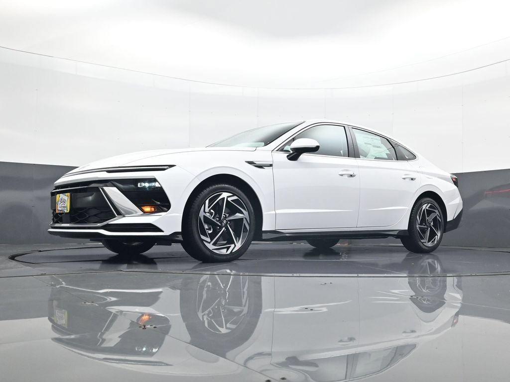 New 2026 Hyundai Sonata SEL FWD image 21