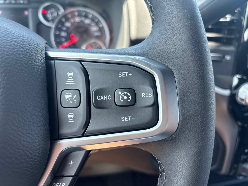 New 2027 RAM 2500 Big Horn AWD/4WD image 14