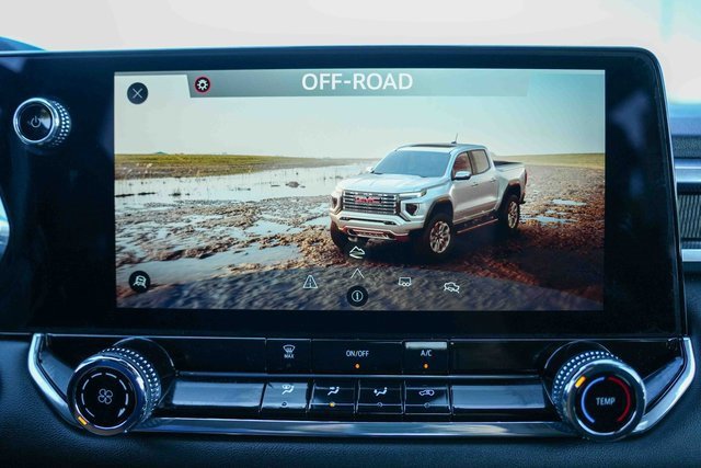 Used 2024 GMC Canyon Elevation image 42