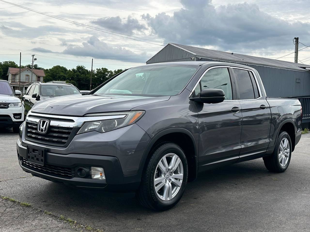 Used 2017 Honda Ridgeline RT image 6