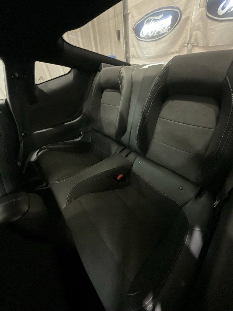 Used 2024 Ford Mustang EcoBoost image 11