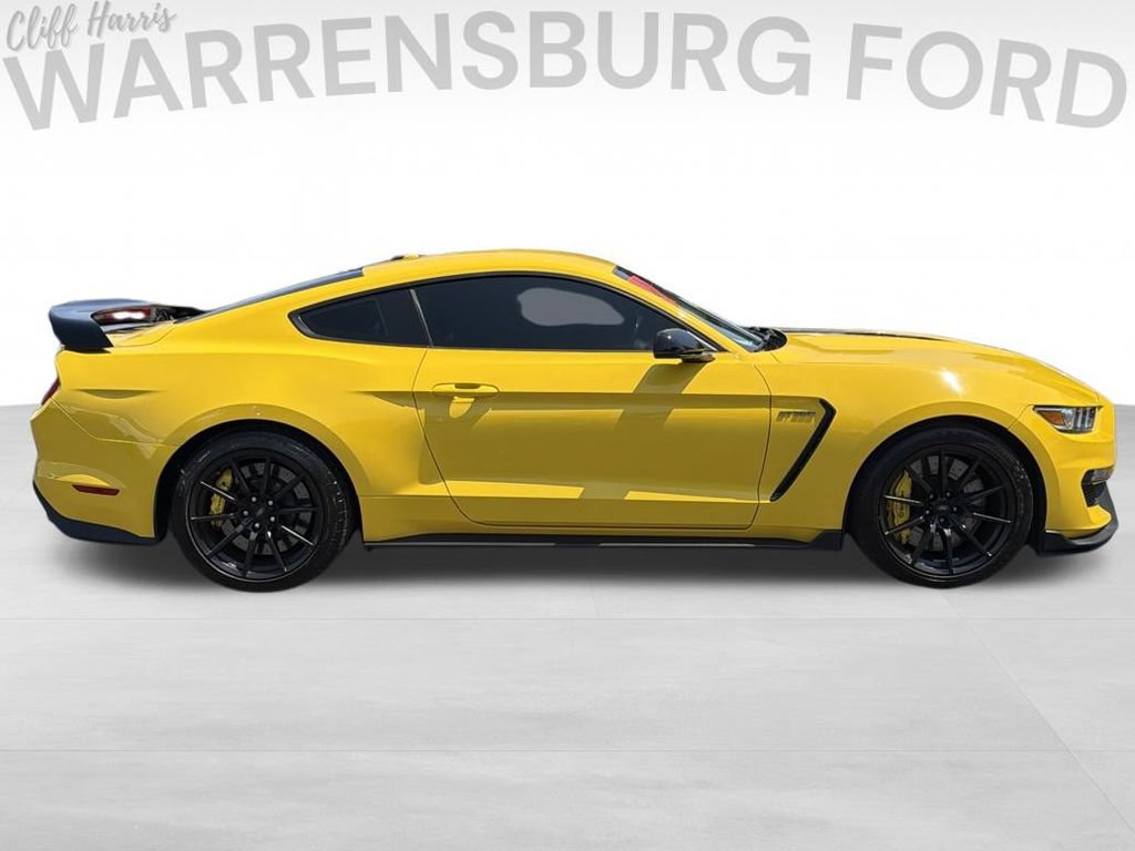 Used 2017 Ford Mustang Shelby GT350 w/ Convenience Package RWD image 8
