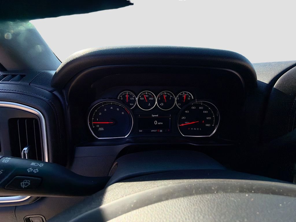 Used 2021 Chevrolet Silverado 1500 LT Trail Boss w/ Bed Protection Package image 39