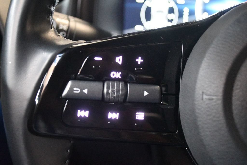 Used 2024 Nissan Z Performance w/ Floor Mat Package RWD image 31