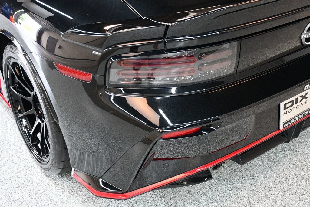 Used 2025 Nissan Z NISMO w/ Floor Mat Package RWD image 15