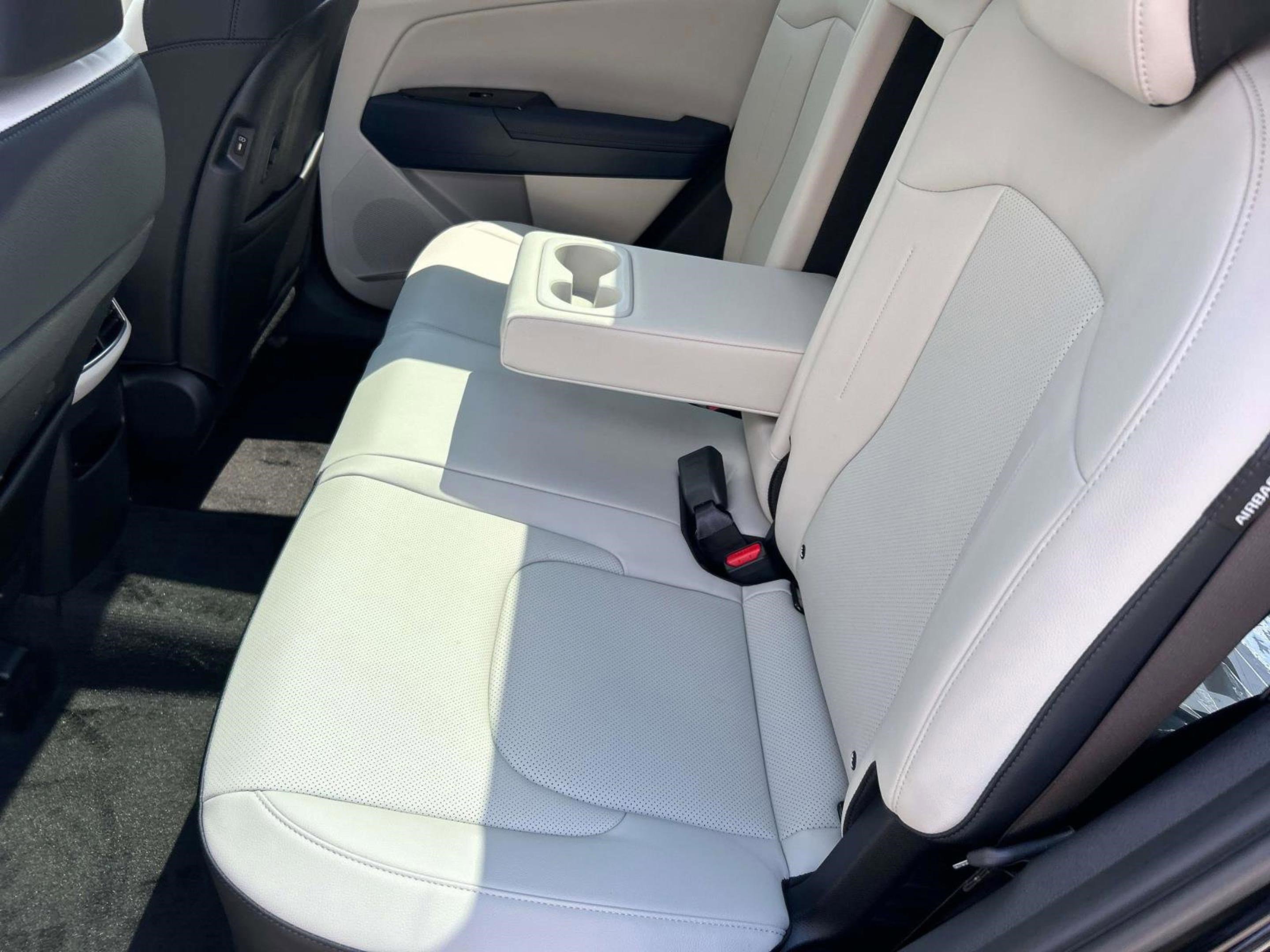 New 2025 Kia Sportage EX w/ EX Premium Package image 20