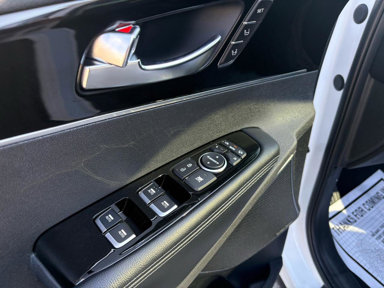 Used 2019 Kia Sorento SX w/ SX Touring Package image 12