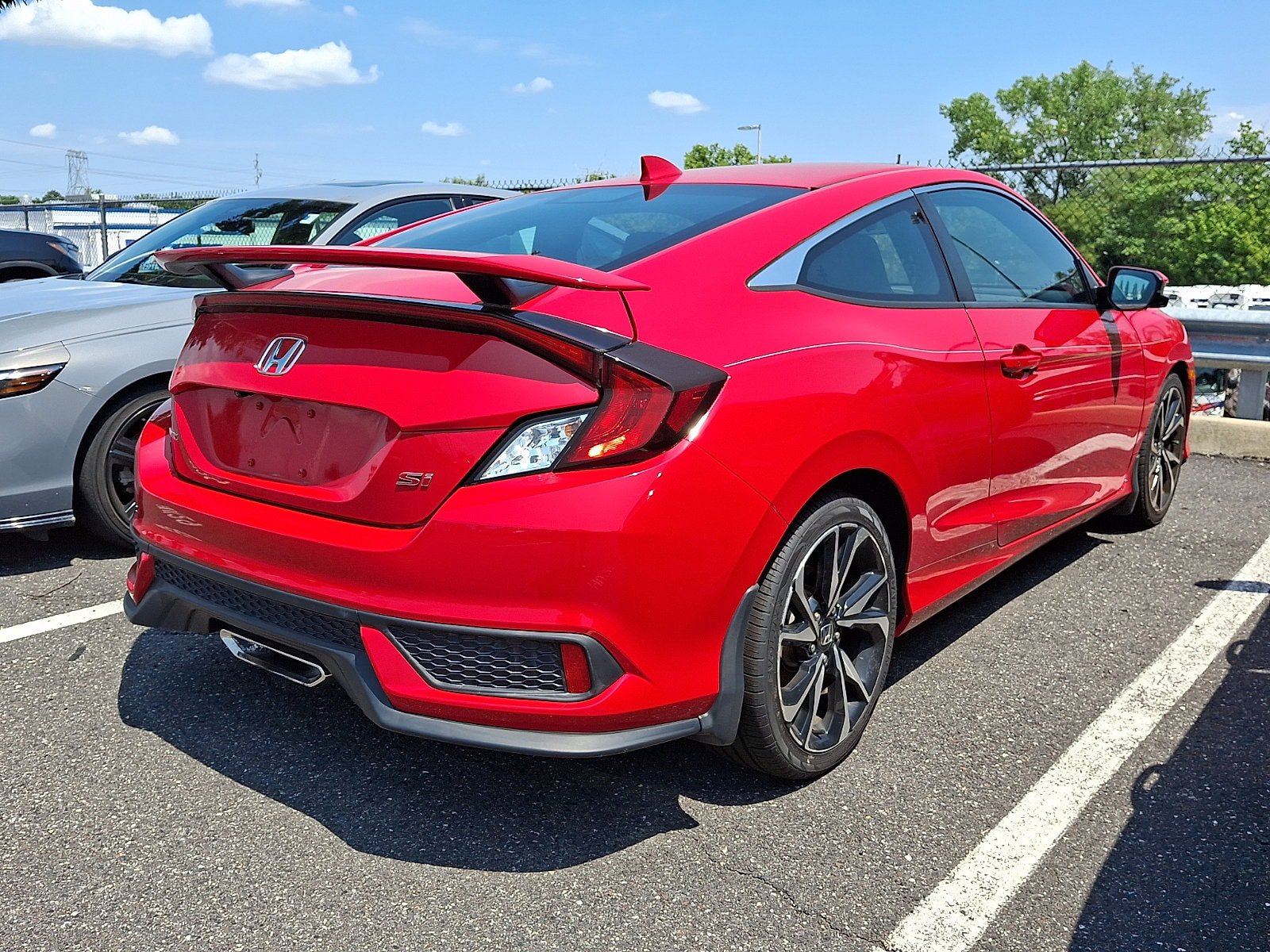 Used 2019 Honda Civic Si image 4