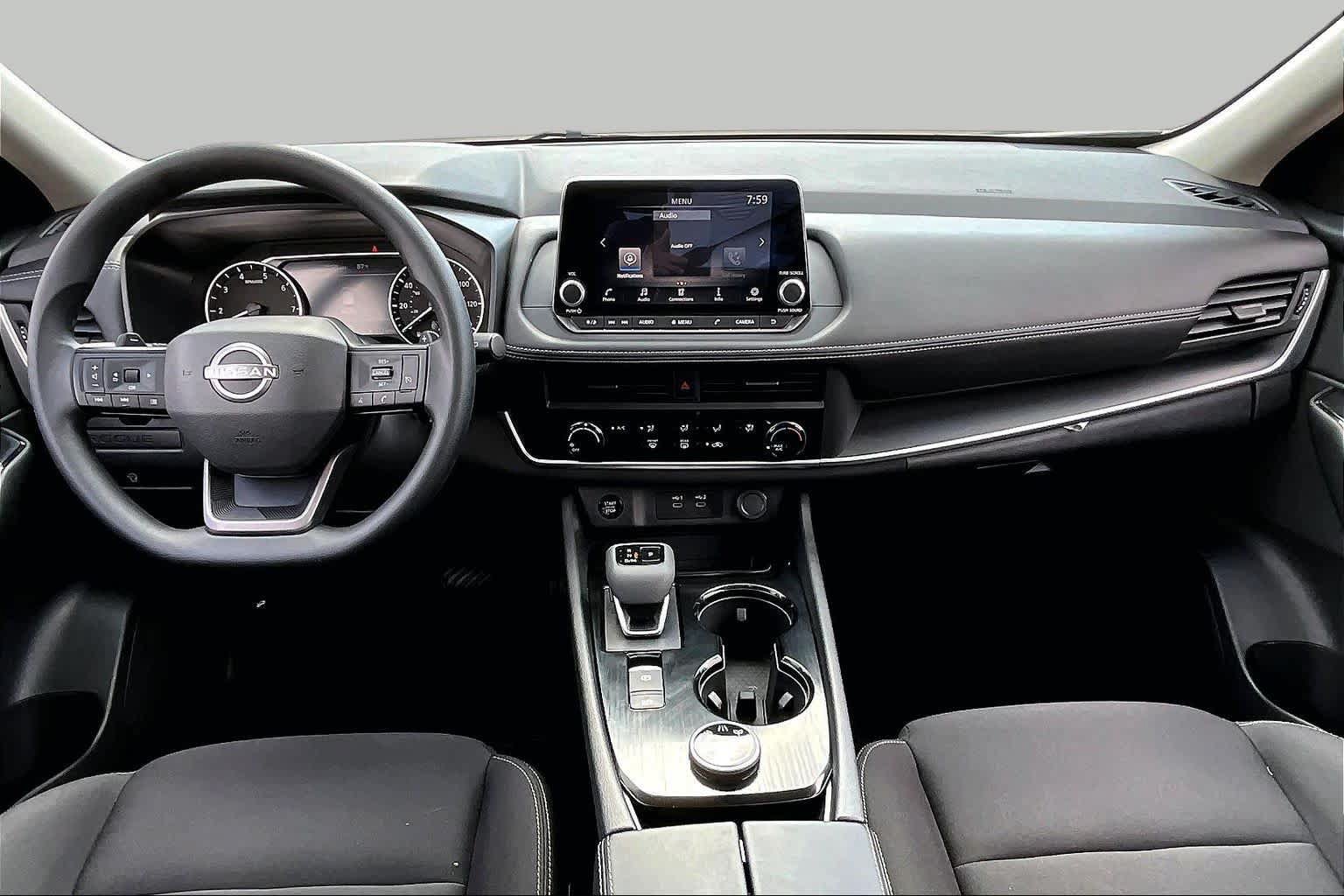 Used 2026 Nissan Rogue S AWD/4WD image 16